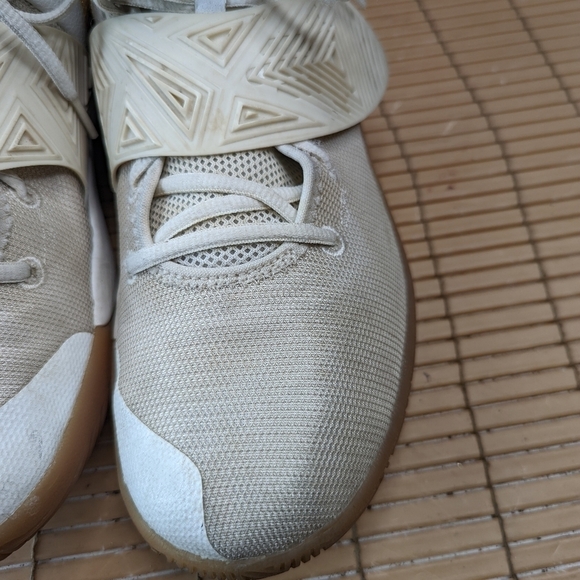 Nike Zoom Kyrie Flytrap3 Summit White Metallic Silver Copper Gold US men's sz 11 - Picture 4 of 10